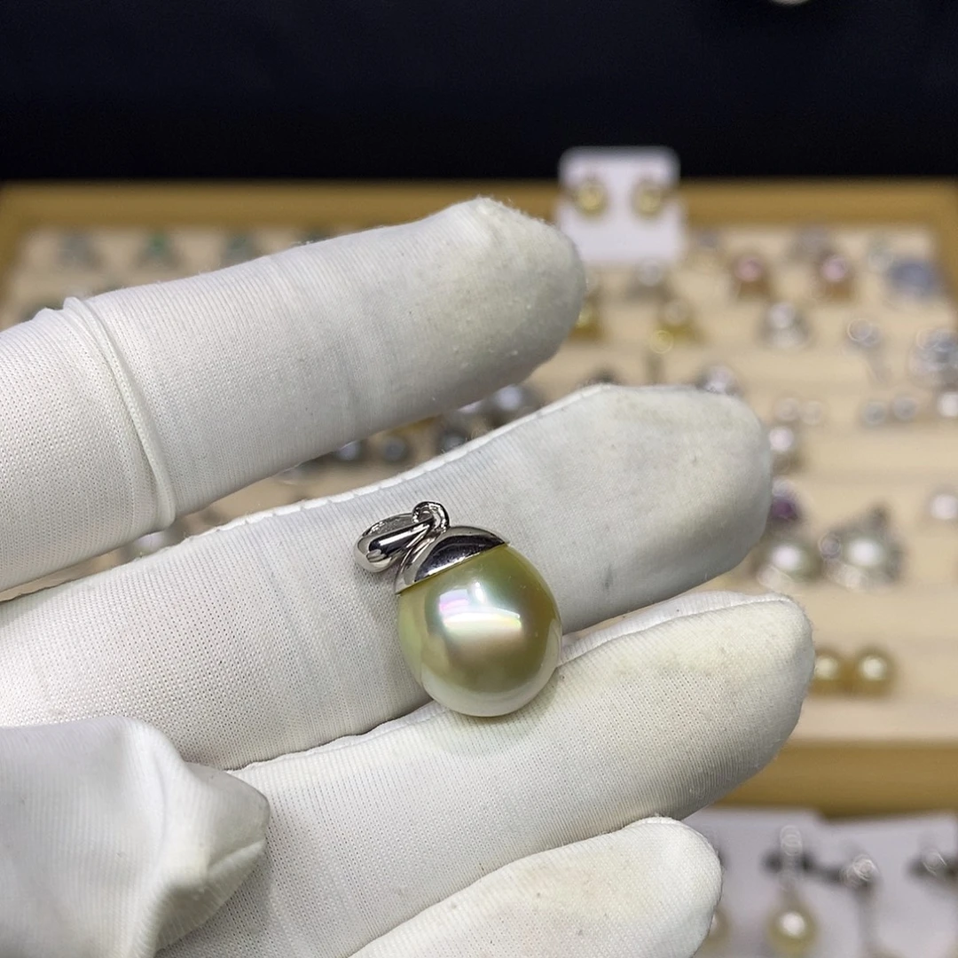 颈饰银S925镶嵌海水珍珠