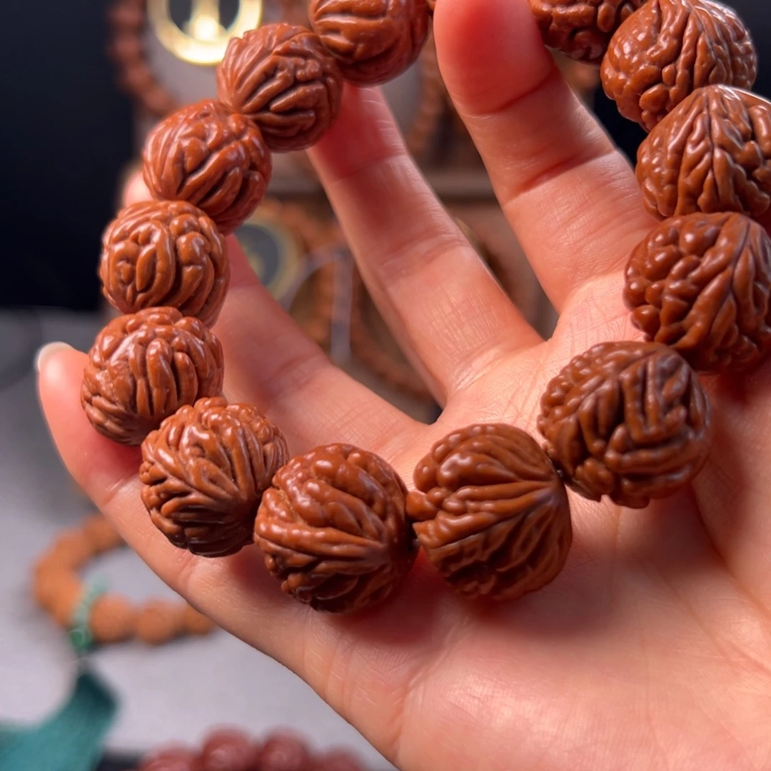 吊坠桃核20野生豹子头