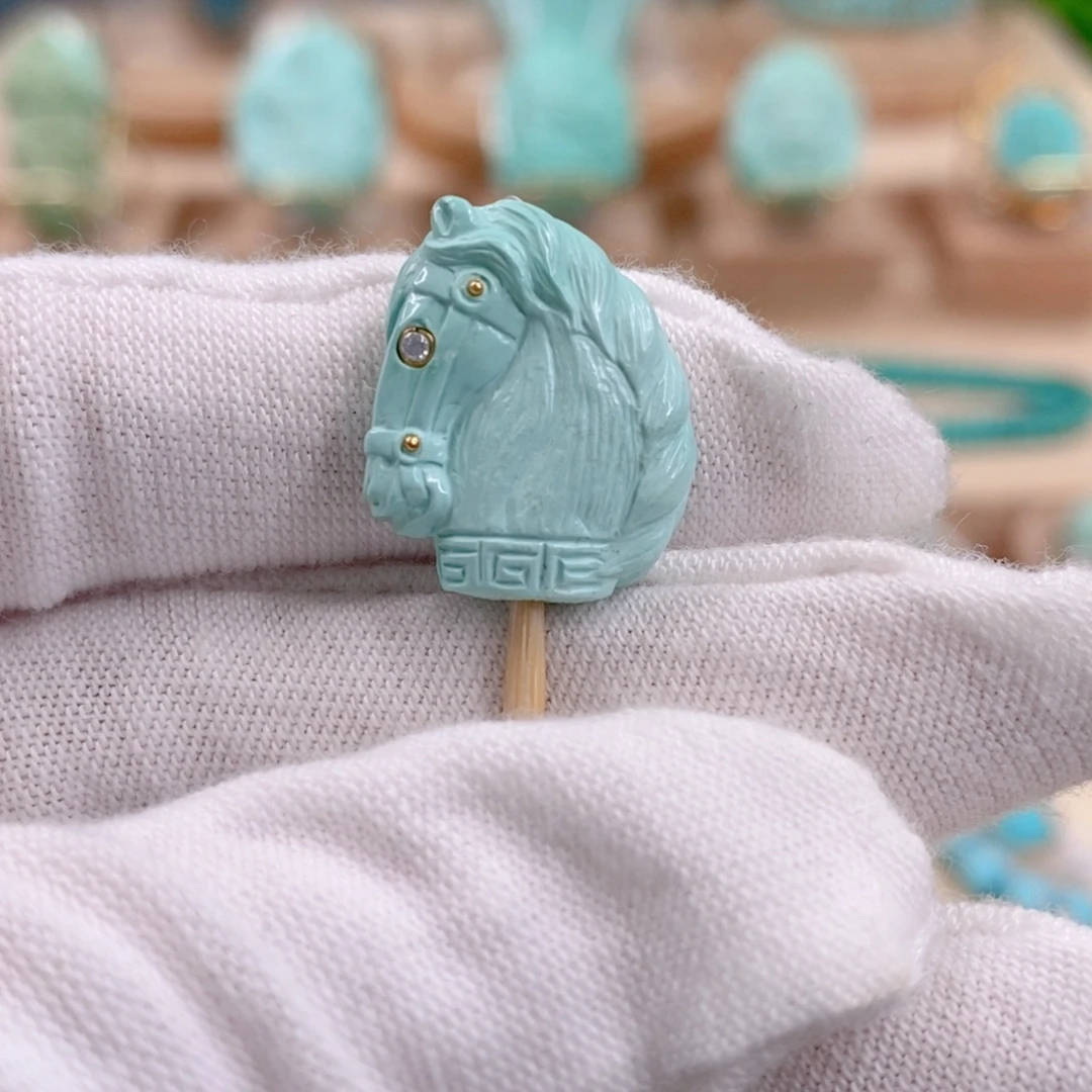 未镶嵌绿松石珠宝奇石