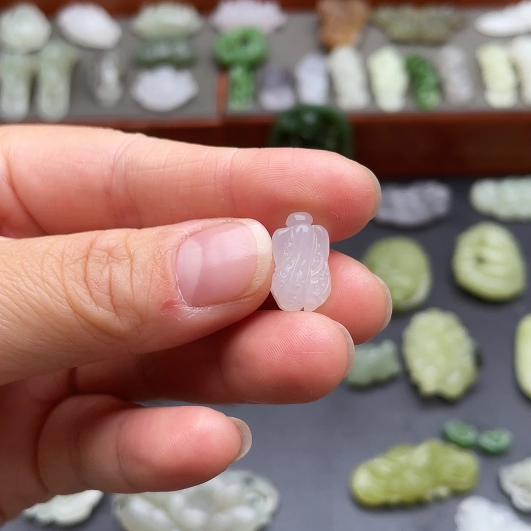 和田玉未镶嵌颈饰小白菜配饰