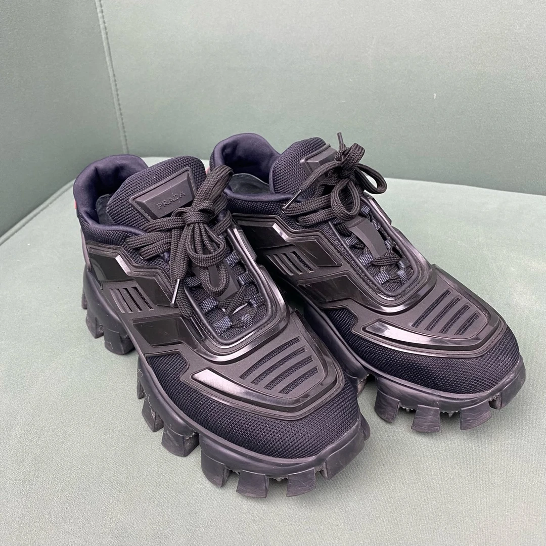 95新 Prada/普拉达 潮鞋/普拉达/37码/变形金刚/70120099