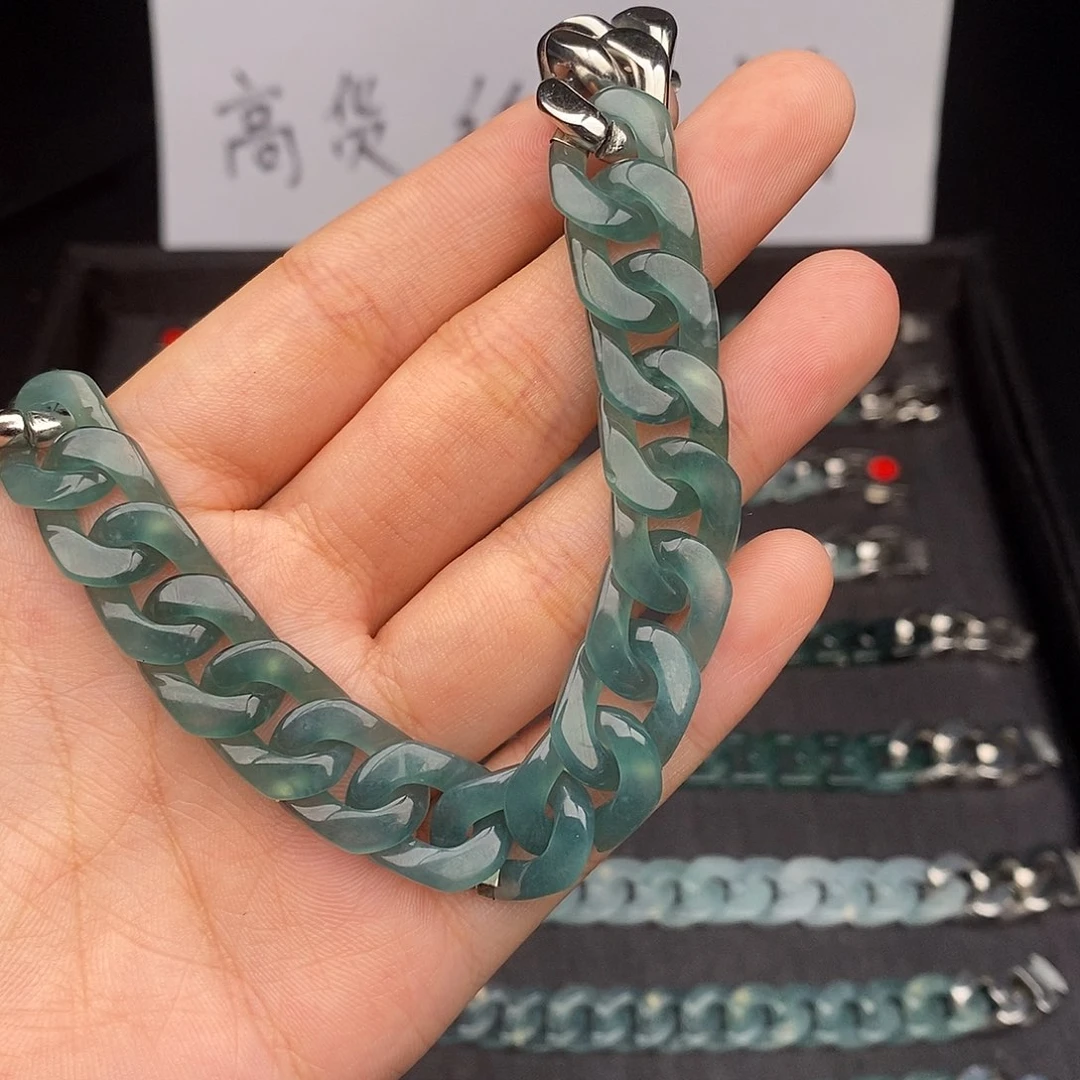 翡翠未镶嵌手链翡翠