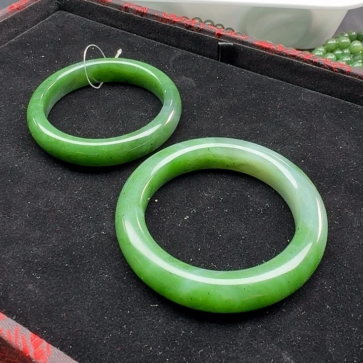 和田玉未镶嵌颈饰碧玉手镯多样性发一