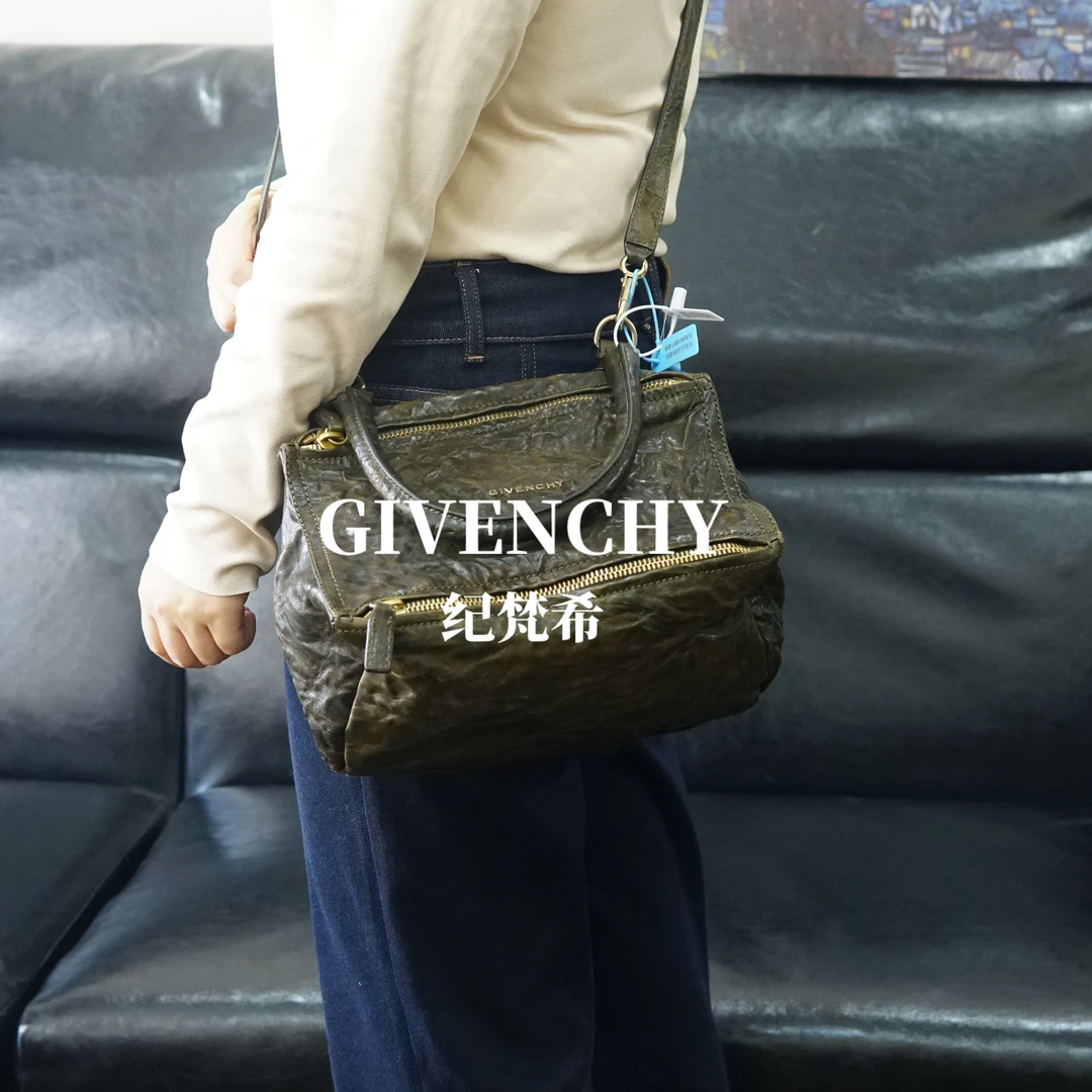 95新 Givenchy/纪梵希 绿色斜挎包/FYWJ11416005/6005