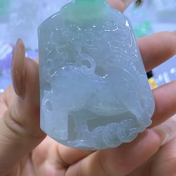 翡翠未镶嵌颈饰天然翡翠A货吊坠