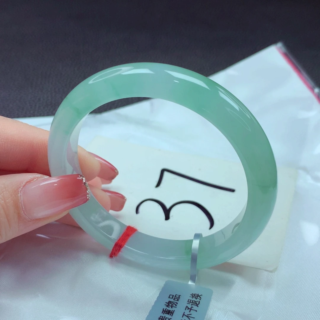 翡翠手镯未镶嵌手镯54