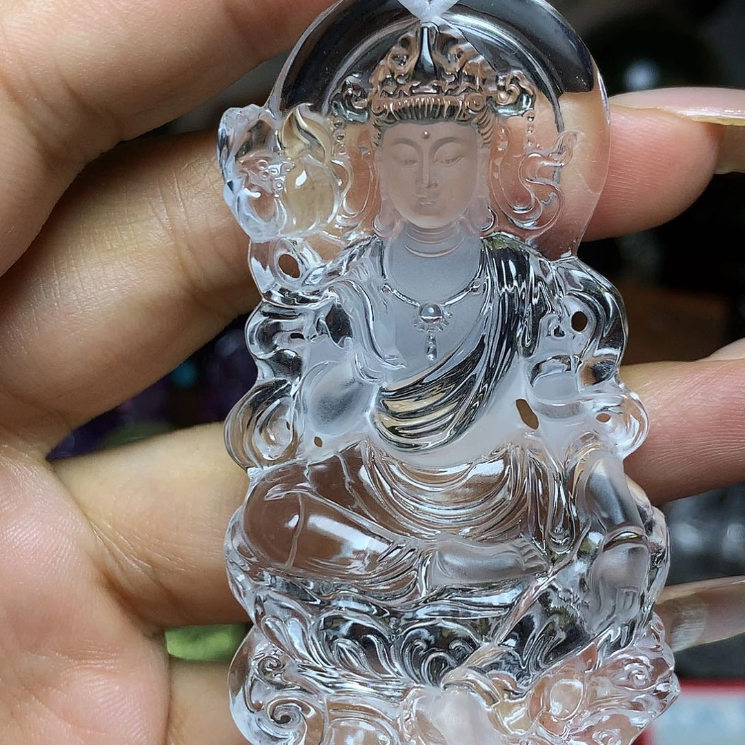 M***n水晶未镶嵌颈饰天然