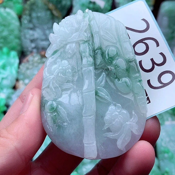 翡翠未镶嵌吊坠(不含链)