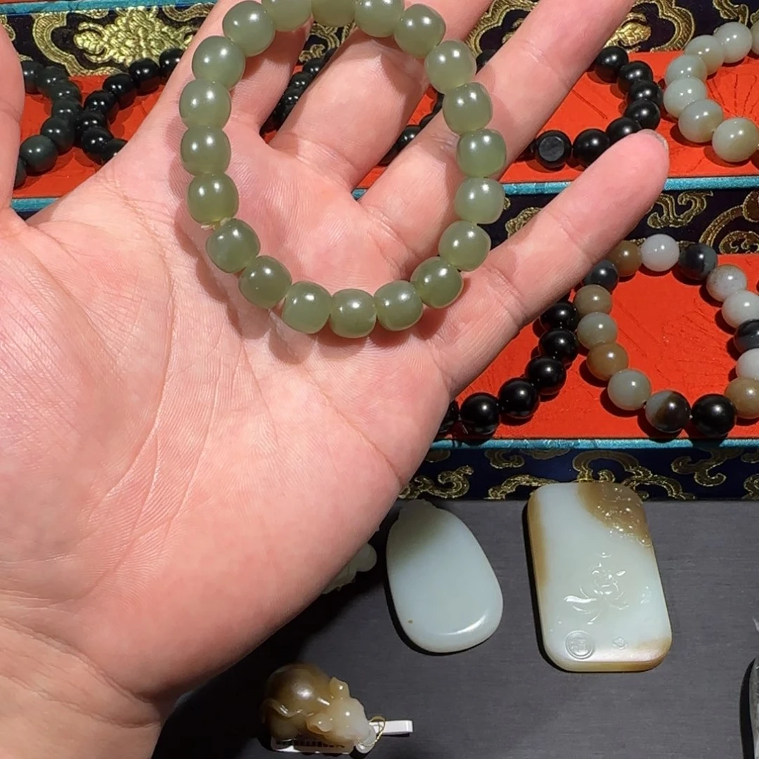 和田玉未镶嵌手链