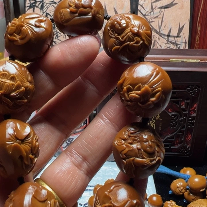 手串/手链橄榄核?****?浮雕八仙