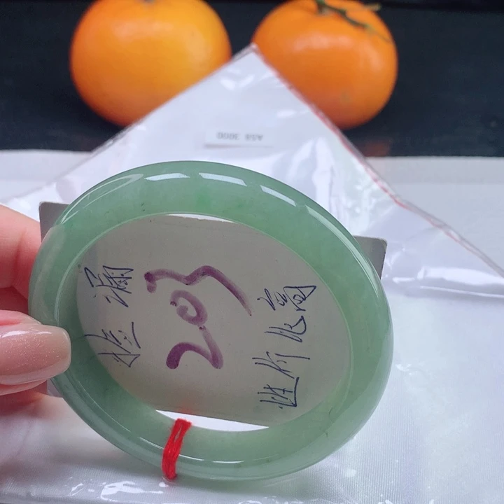 翡翠手镯未镶嵌5758585858