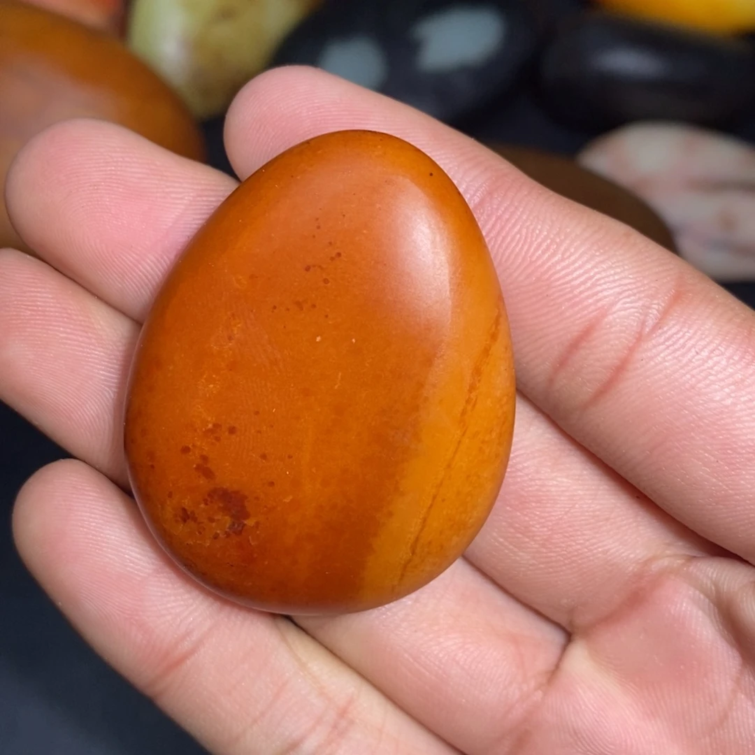 和田玉未镶嵌珠宝奇石