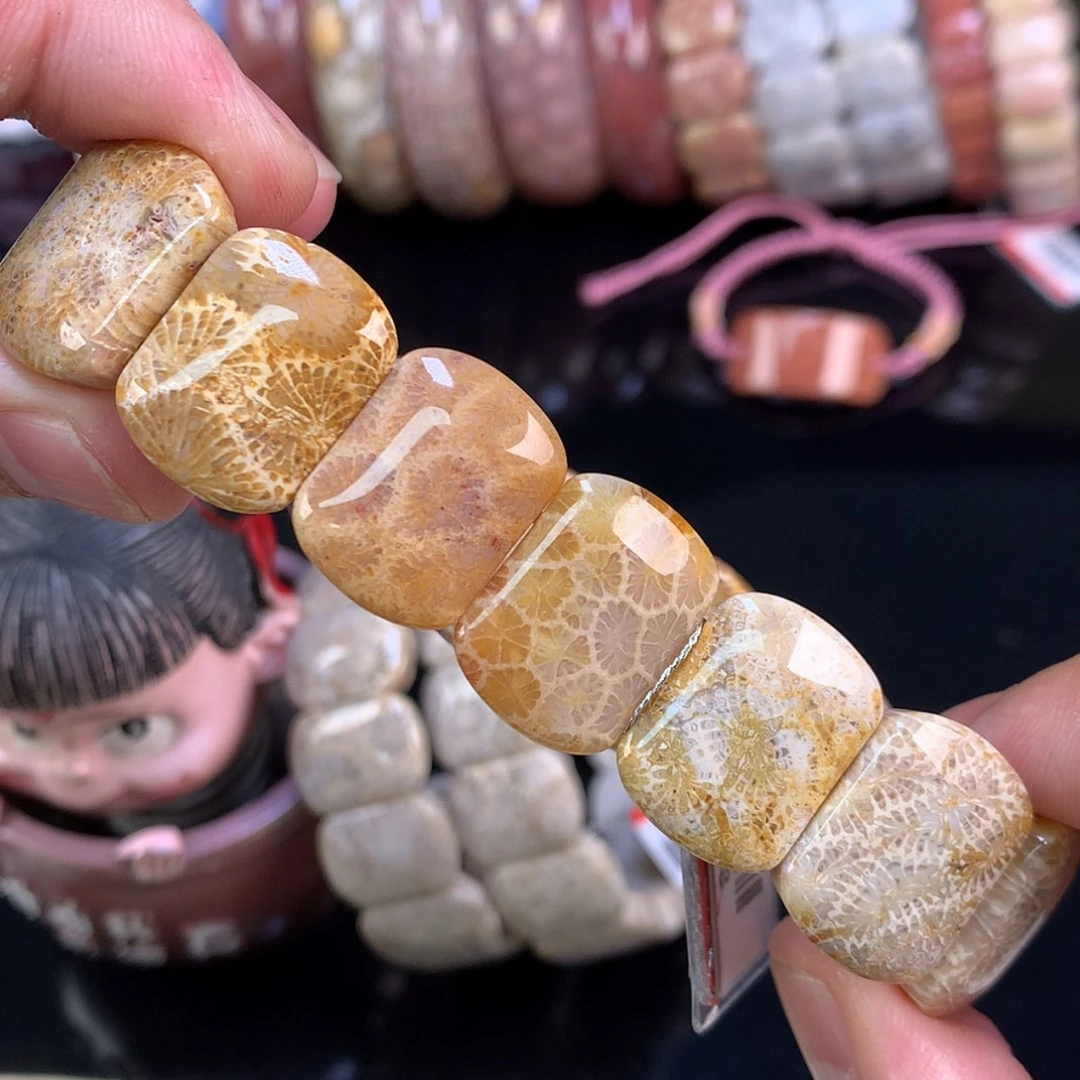 【闪购商品】颈饰未镶嵌硅化珊瑚（珊瑚玉）3号网纹花花