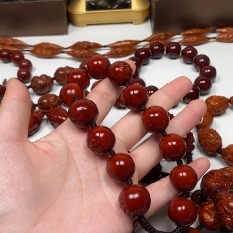 橄榄核吊坠小***影橄榄核