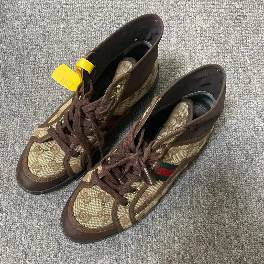 95新 GUCCI/古驰 双G图案高帮系带时尚板鞋 35.5码/12553
