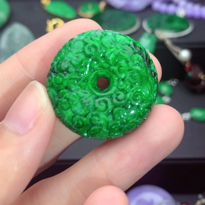 翡翠未镶嵌吊坠(不含链)