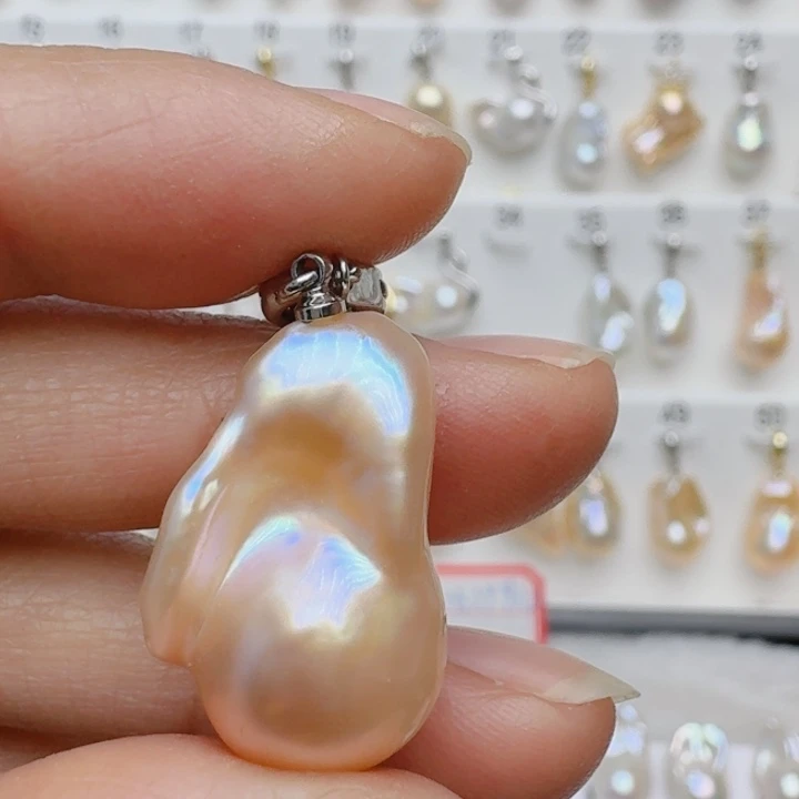 颈饰淡水珍珠未镶嵌