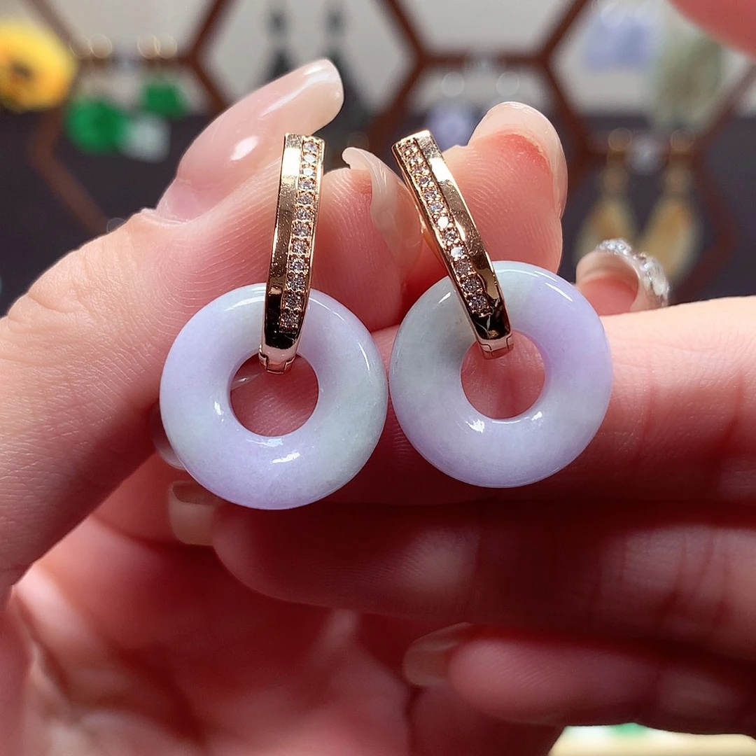 翡翠耳饰未镶嵌天然翡翠