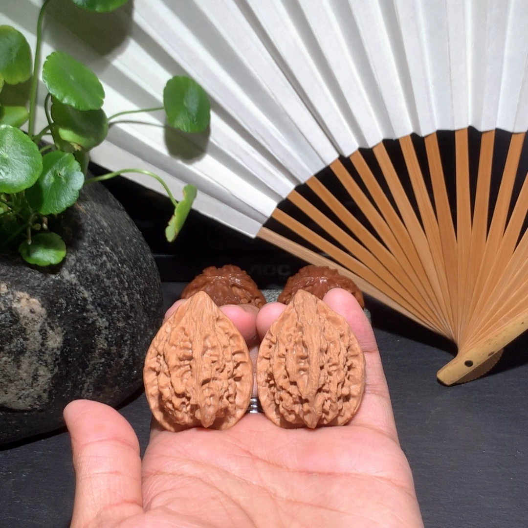 文玩核桃吊坠鱼的昌平一代十三鸡062107