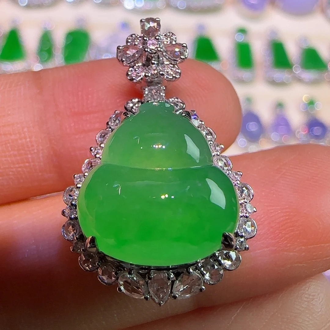 翡翠18K金镶嵌吊坠(不含链)