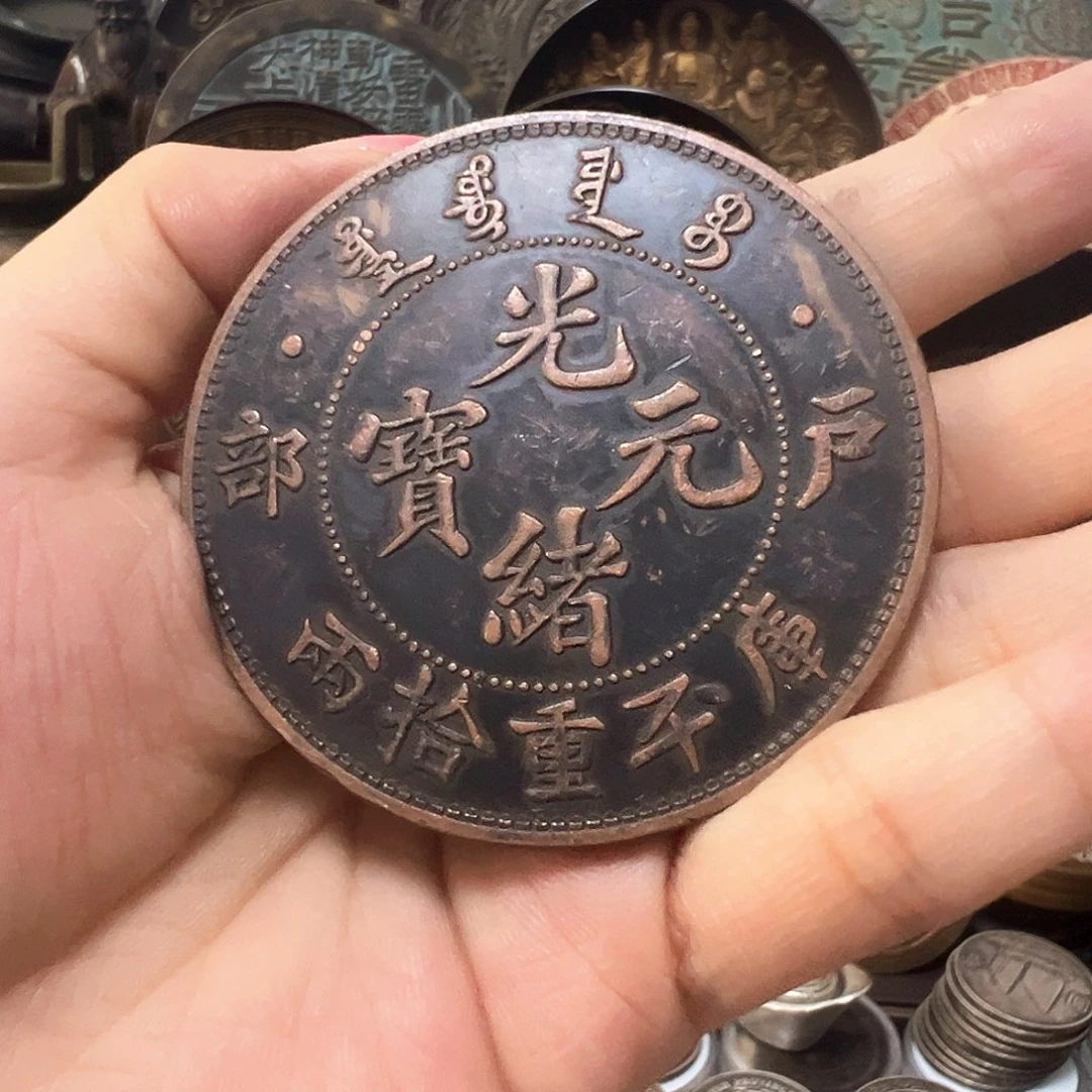 金属复古风格摆件