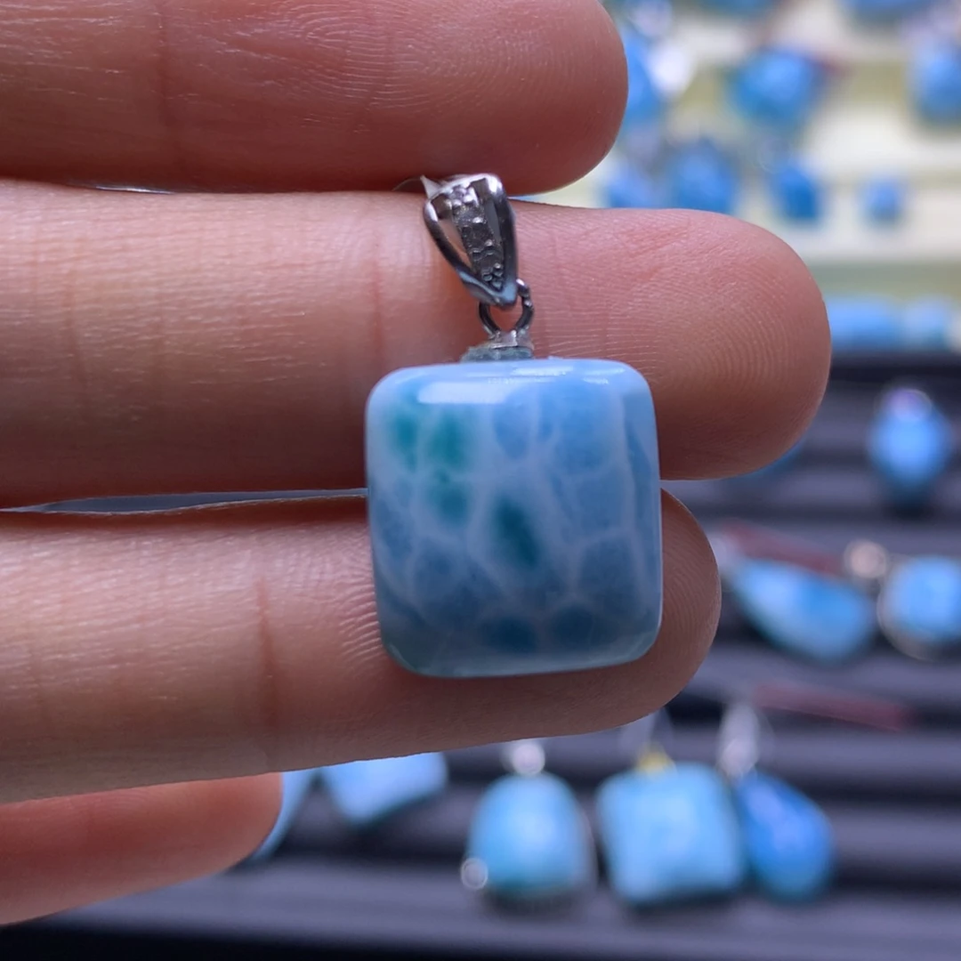 针钠钙石（海纹石）银S925镶嵌吊坠(不含链)无事牌吊坠色差略异