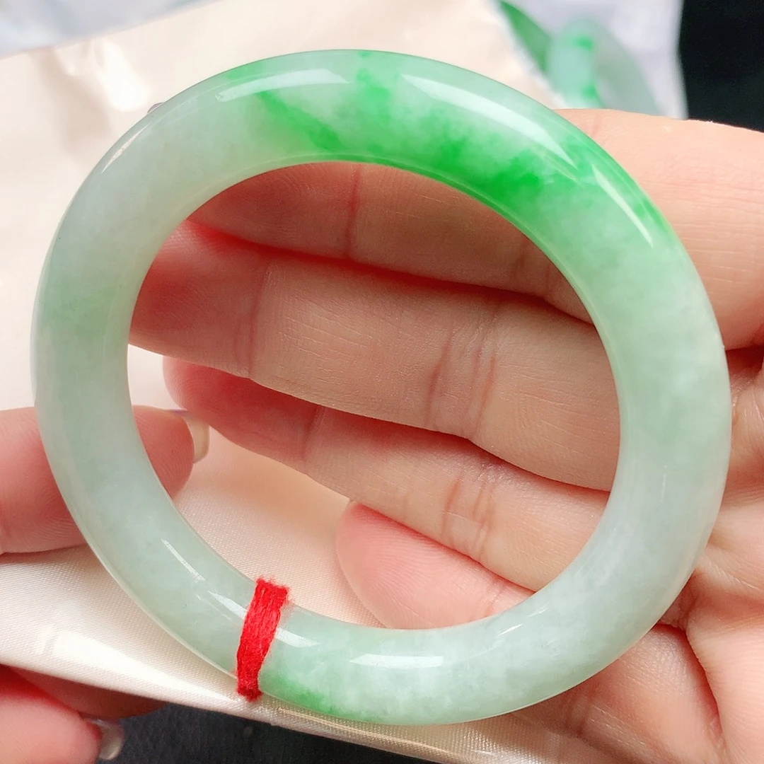 翡翠手镯未镶嵌圆条0985