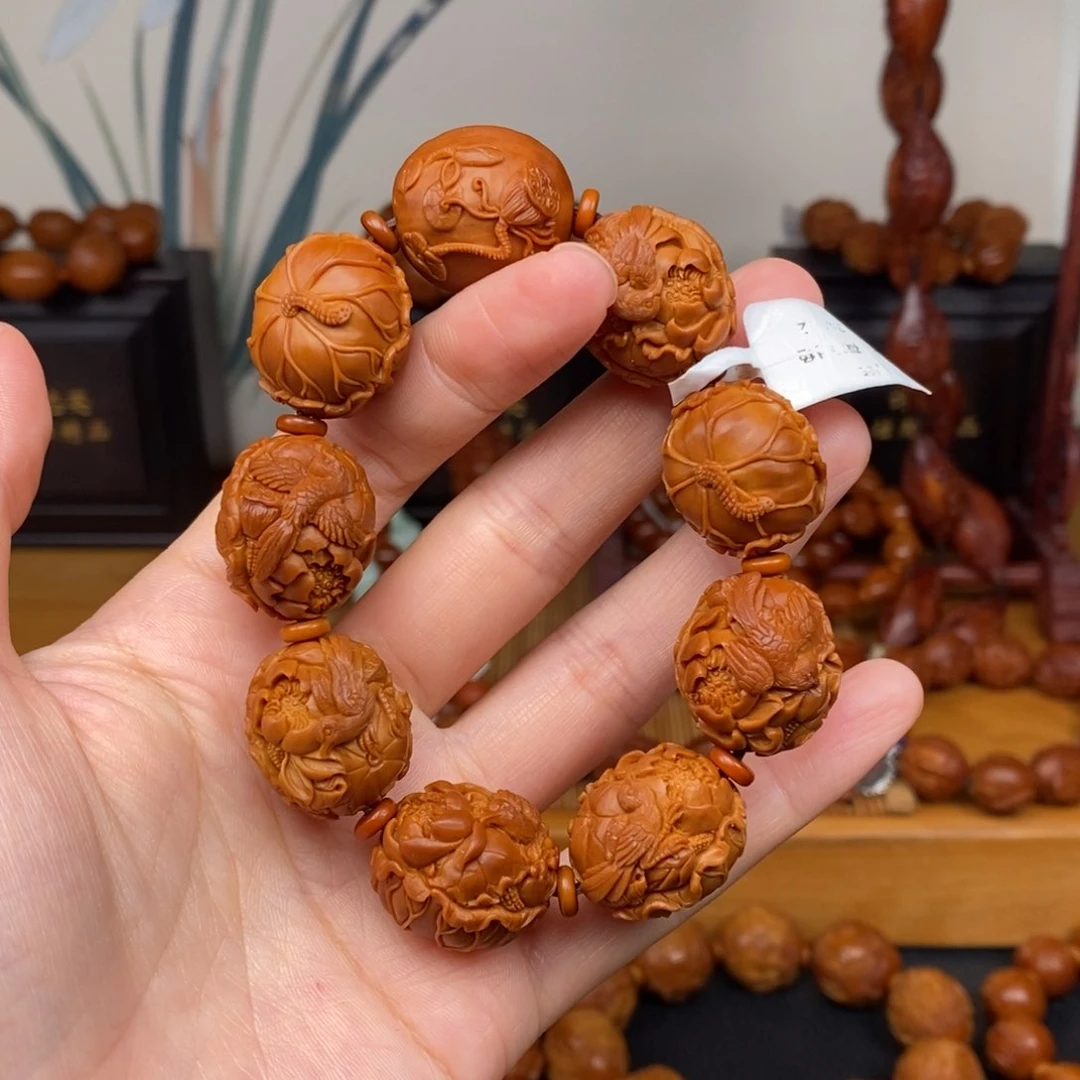 手串橄榄核曹华老师荷塘月色