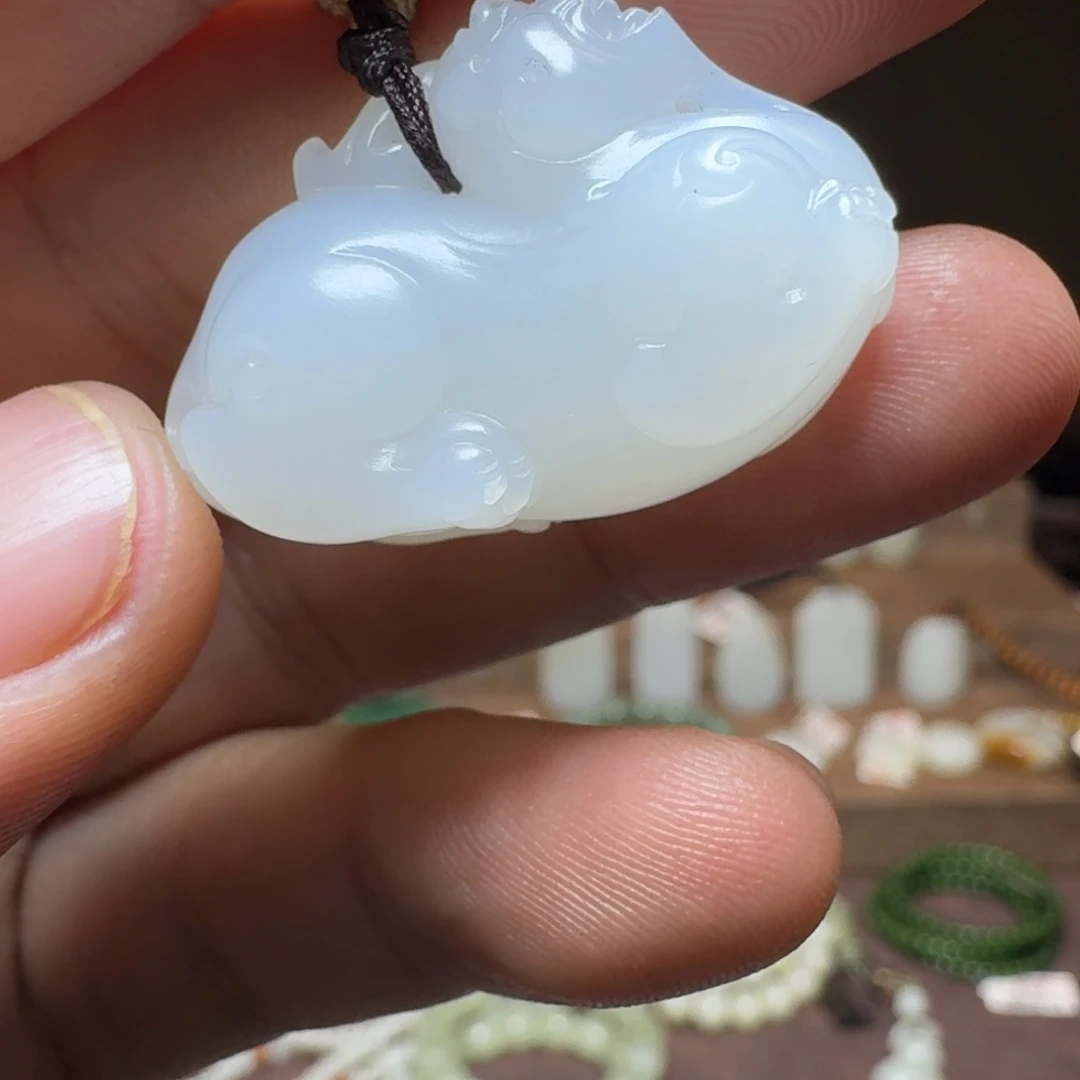 和田玉挂件未镶嵌