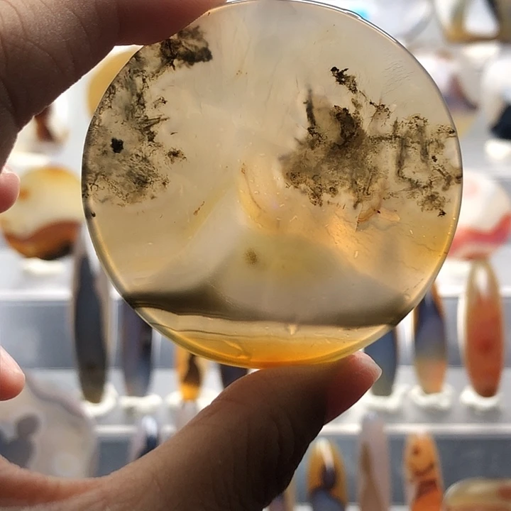 玛瑙/玉髓未镶嵌珠宝半成品133