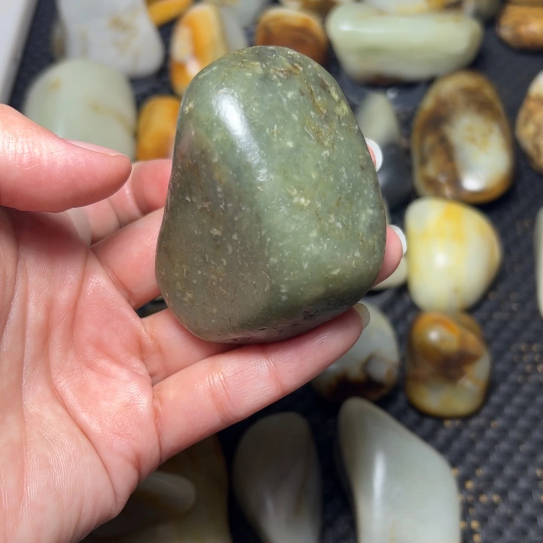 和田玉未镶嵌挂件B26