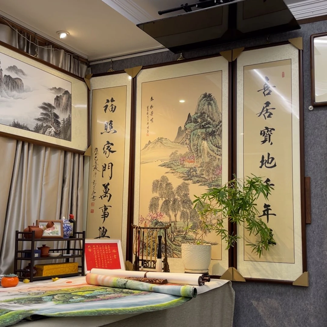 国画山水三联中堂成品画框一套