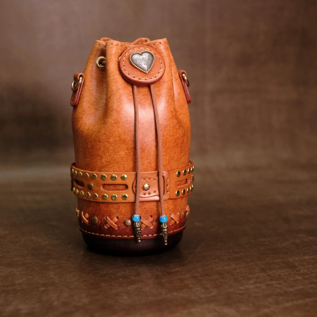 2025秋冬新款【yoyo水桶】民族风斜挎时尚百搭包包