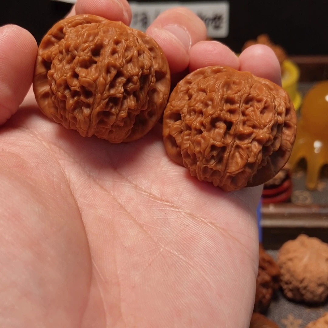 吊坠文玩核桃血麒麟5