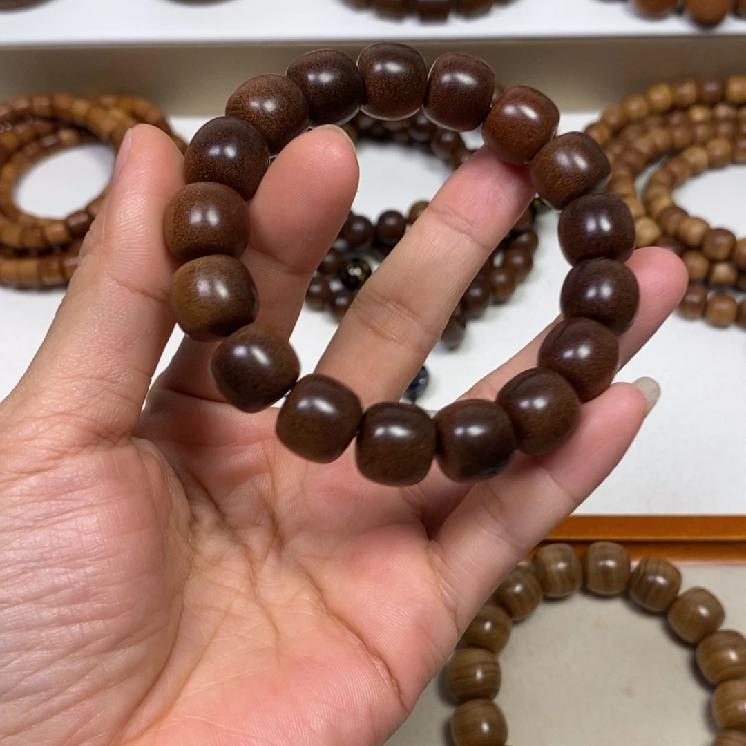 豆***腐檀香木老山檀香1213沉水焦糖奶香