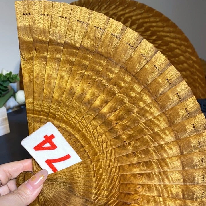 金丝楠用****1金丝楠木扇子