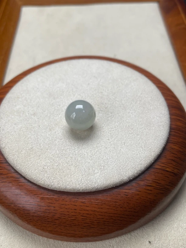 名翠缘 天然翡翠圆珠