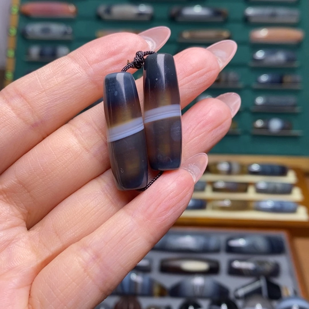 玛瑙/玉髓未镶嵌珠宝半成品