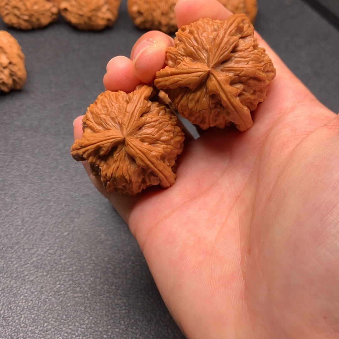 晚***你核桃手串/手链白狮子