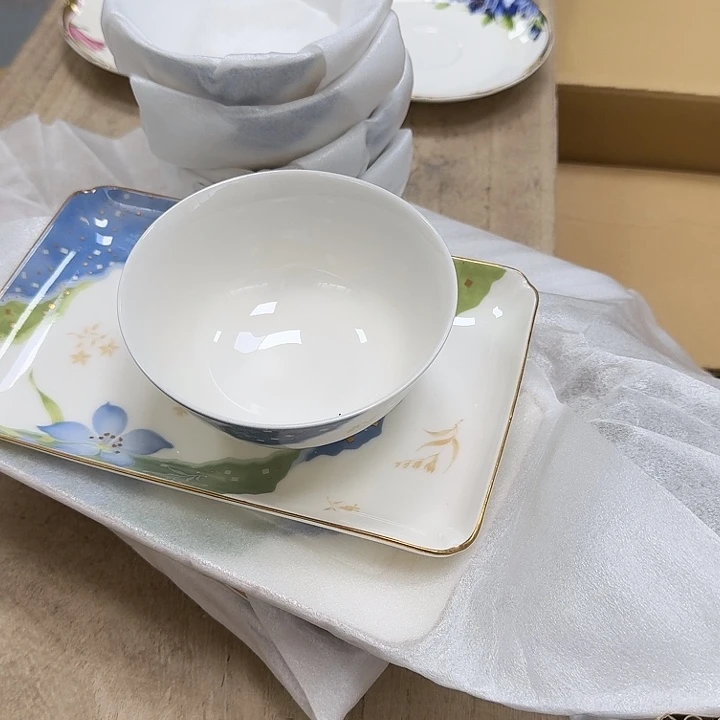 瓷片玥**?脱金脱金噗哈哈哈哈哈哈哈