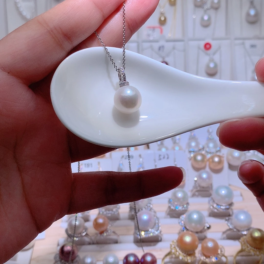吊坠(赠链)银S925镶嵌淡水珍珠CC12.1mm