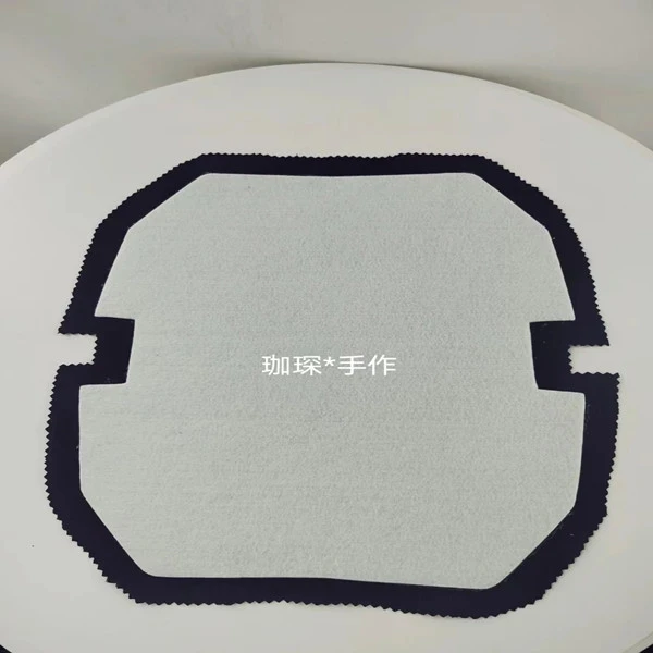 20cm凹腰压花树叶头口金材料包