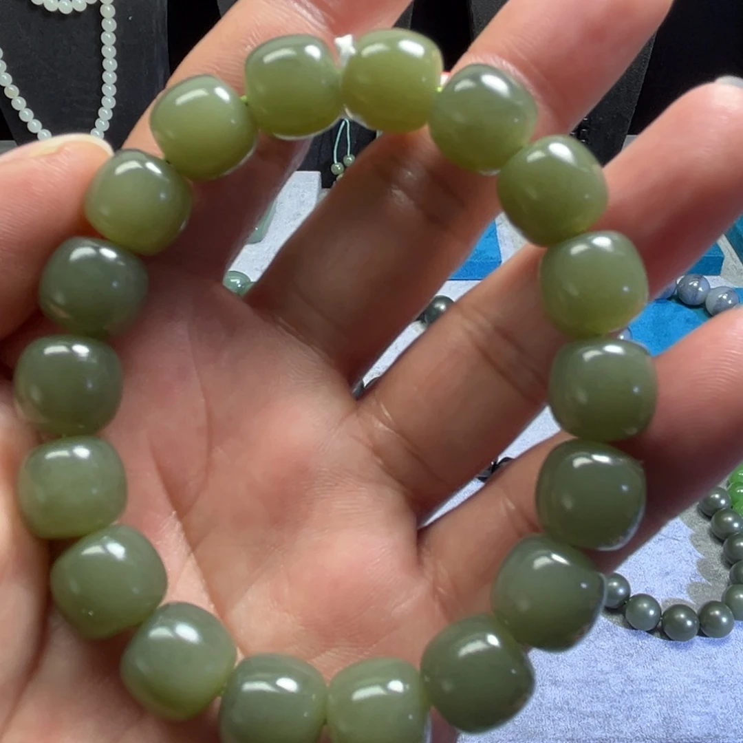 和田玉未镶嵌手链花土沟卡12