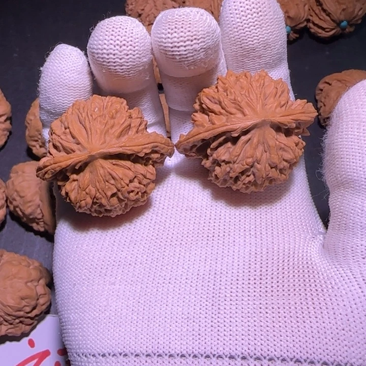 核桃福利核桃手把件