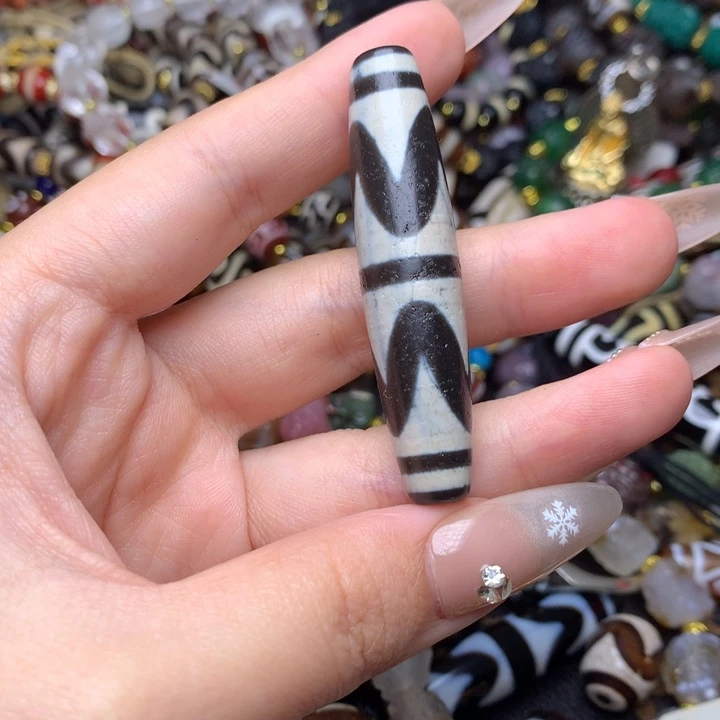 玛瑙/玉髓未镶嵌发一个