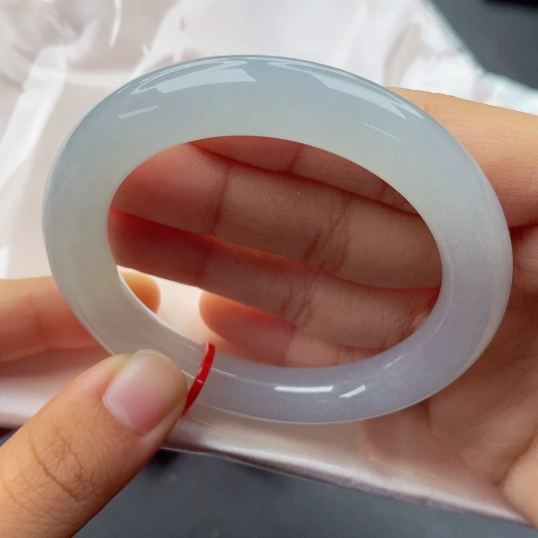 翡翠未镶嵌手镯（圆镯）5354圈