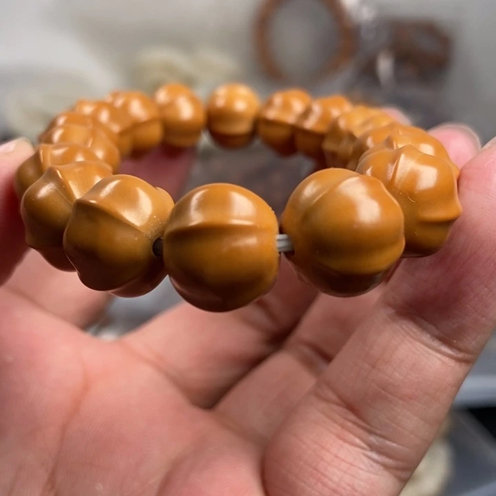 猴头核桃吊坠今天