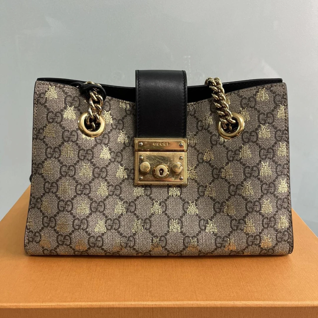 95新 GUCCI/古驰 95新   Gucci古驰斜挎包  20676