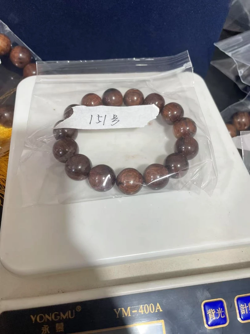 151号小叶紫檀摆件