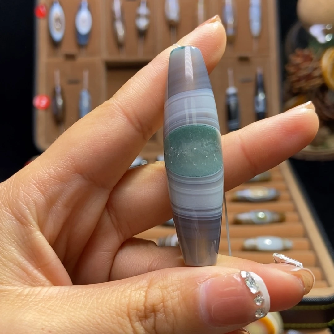 三***洋玛瑙/玉髓未镶嵌颈饰